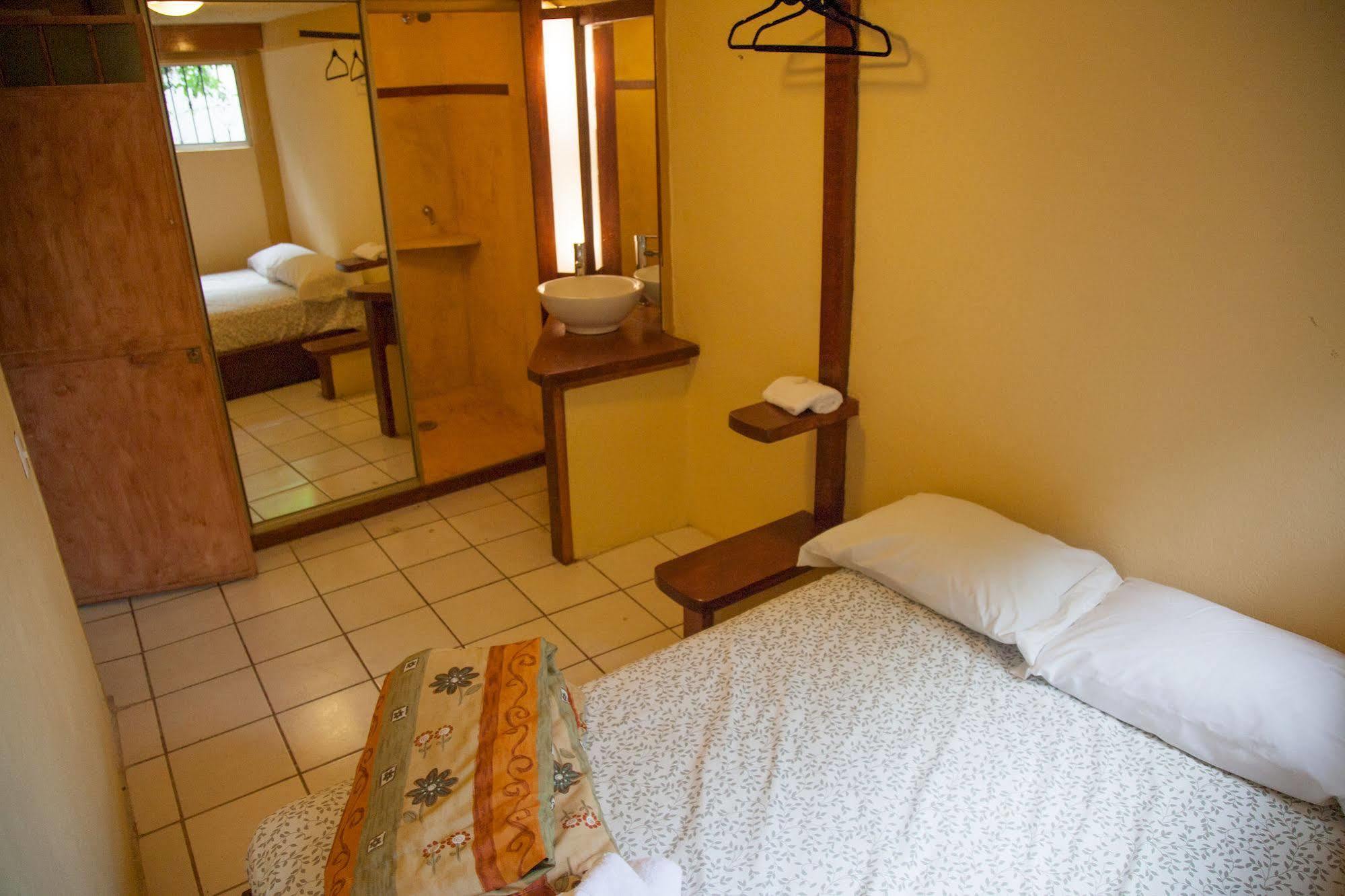 Hostal Vallarta Suites Πουέρτο Βαγιάρτα Εξωτερικό φωτογραφία